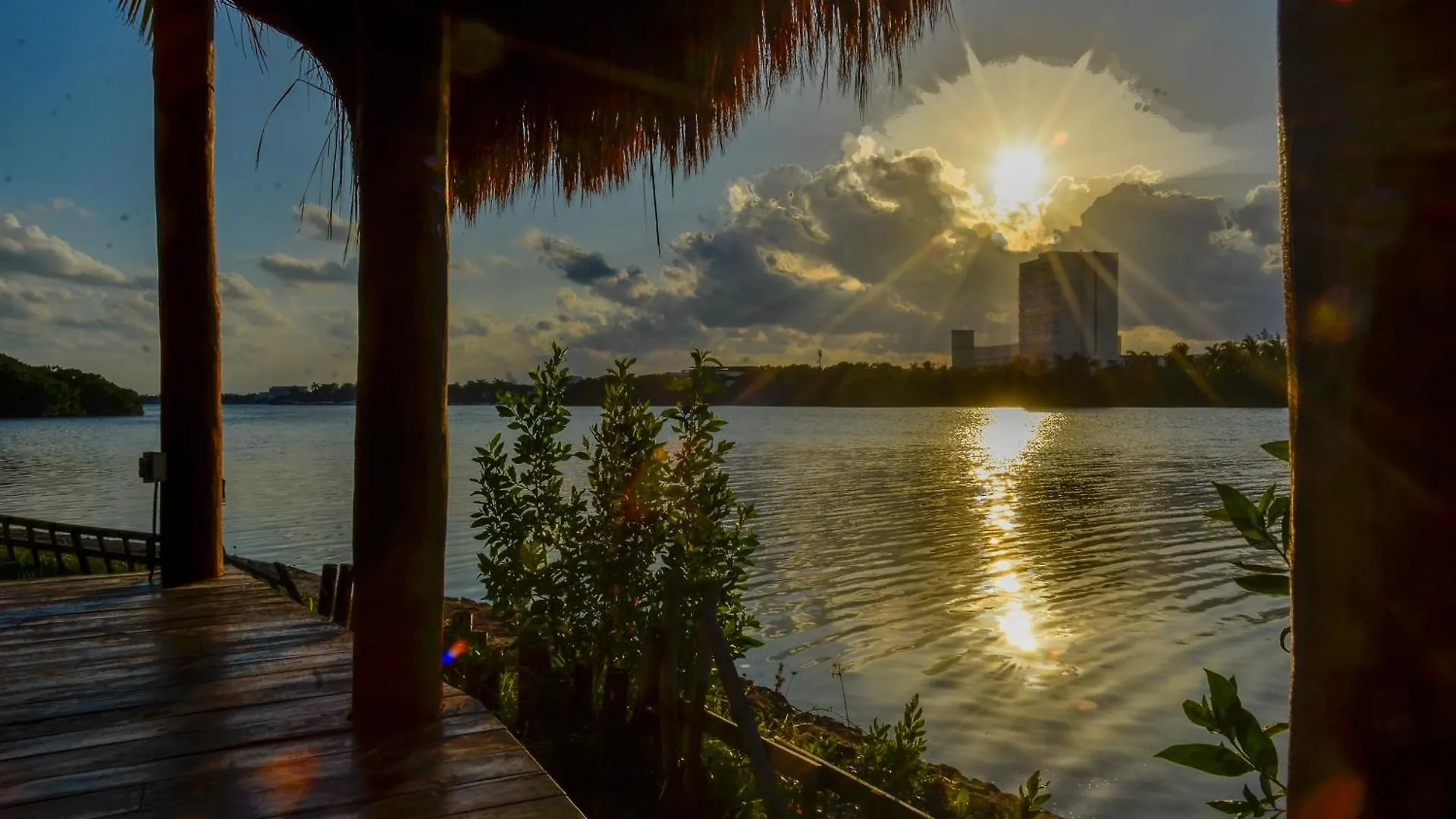 Selina Cancun Laguna Hotel Zone Μεξικό