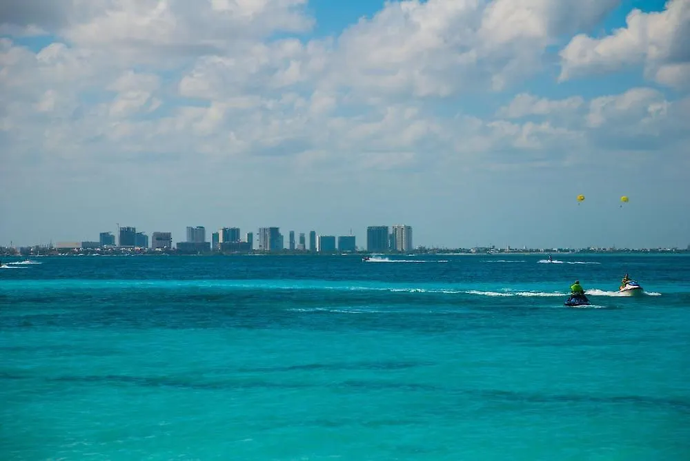 Selina Cancun Laguna Hotel Zone Μεξικό